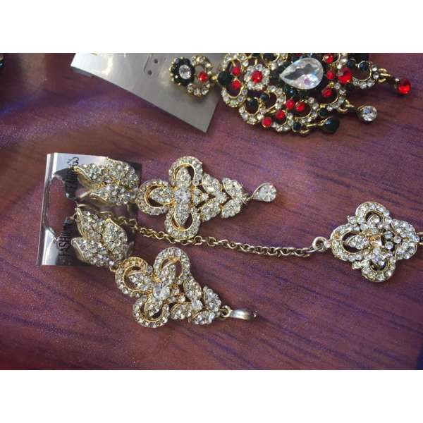 SILVER GOLD DIAMONTE LONG INDIAN EARRINGS AND TIKKA SET 